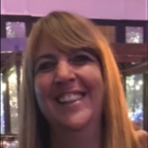 Meet your Posher, Dena